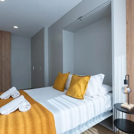 Water Lily Авейру