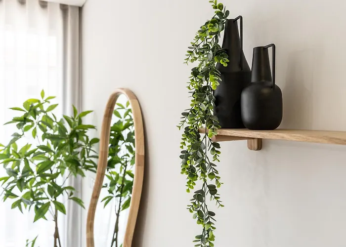 Water Lily Apartment *